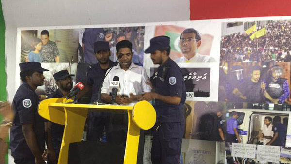 MDP vice-president, arrested in the middle of a speech, released